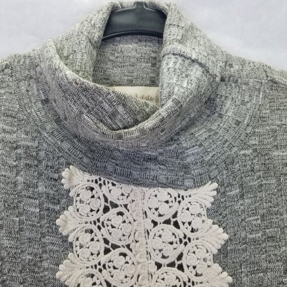 Altar'd State Lace Front Top Womens S Grey Turtleneck Sweater A-line Long Sleeve - Picture 2 of 14